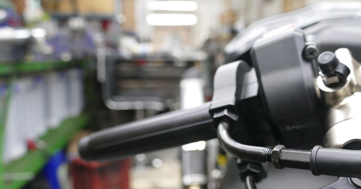 Expert Advice: Throttle Cable Adjustment